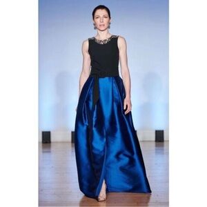 Sachin & Babi Monica crystal-detail gown in blue and black crystal neckline Sz 8